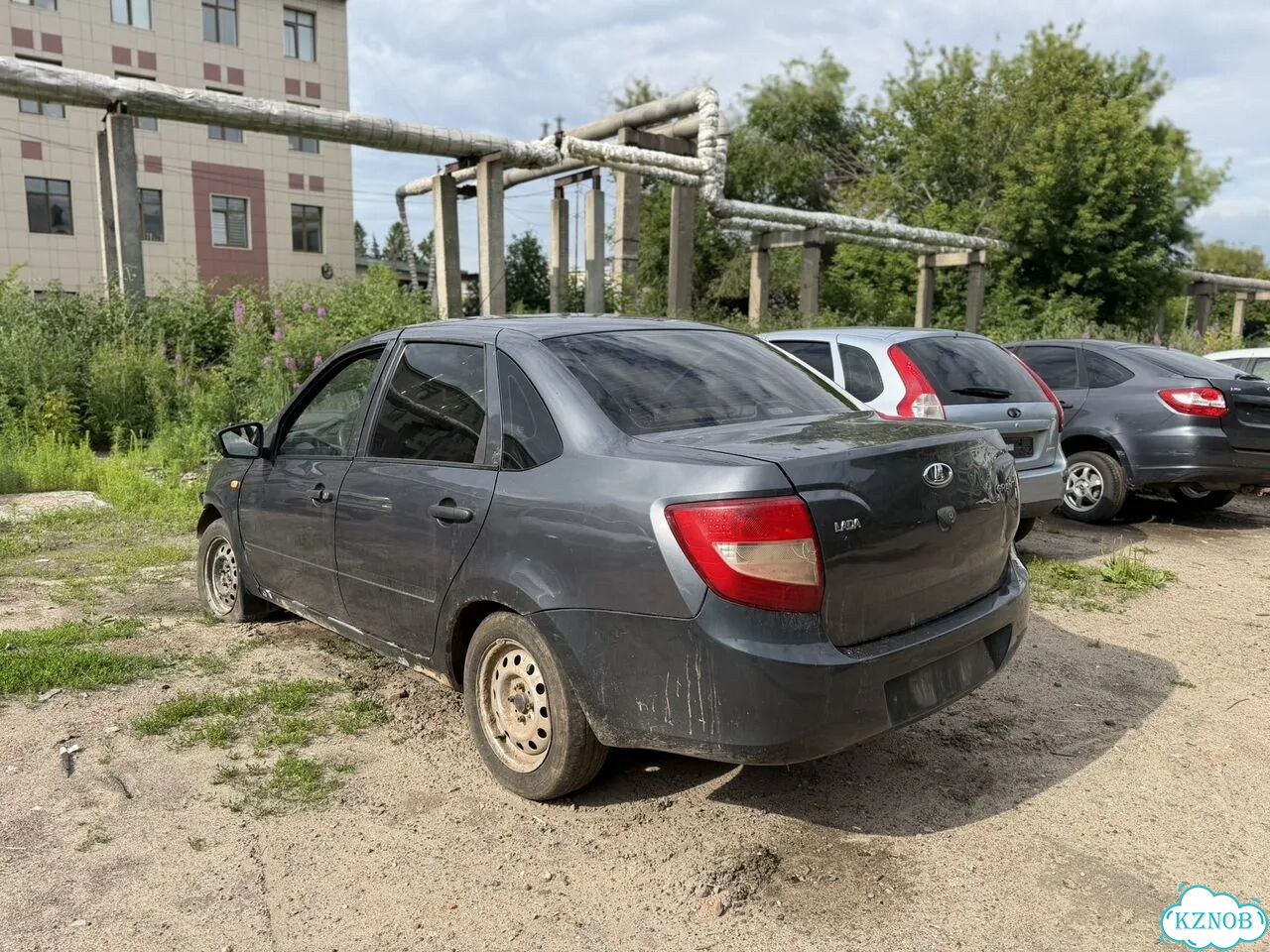 ВАЗ (LADA) Granta 1.6 MT, 2015, битый, 120 000 км фото 3