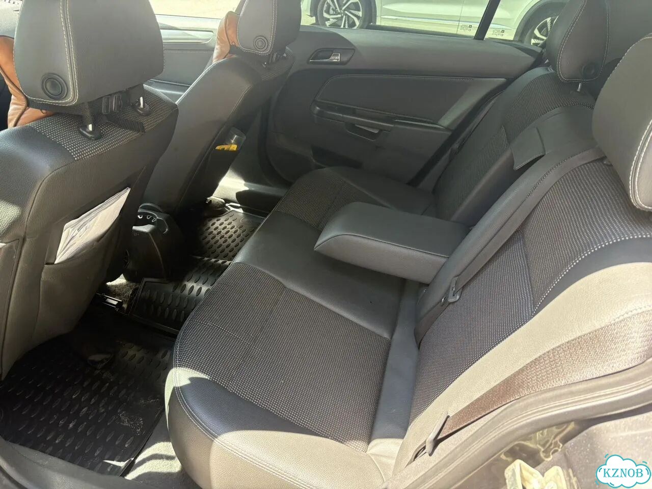 Opel Astra 1.6 MT, 2010, 179 900 км фото 7