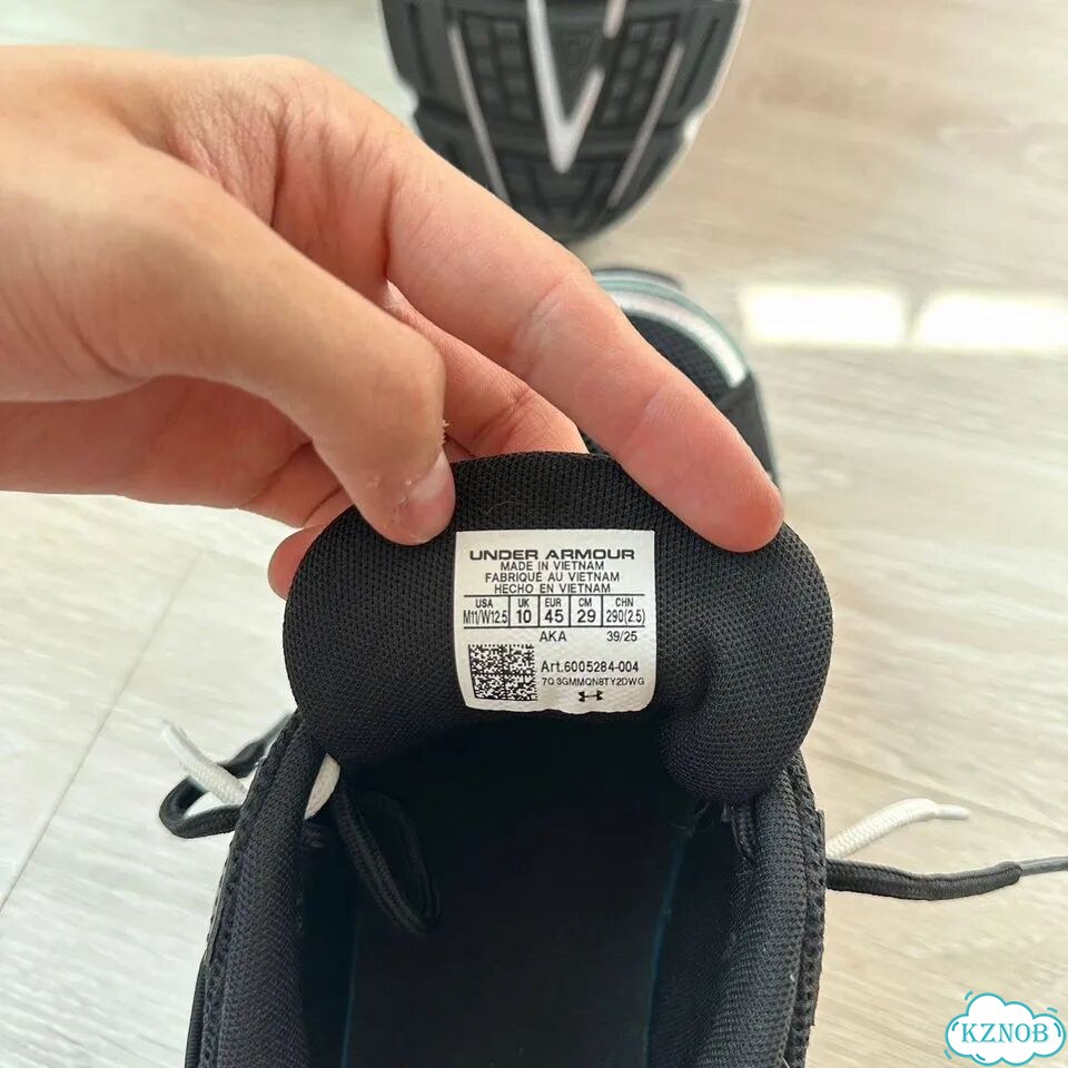 Кроссовки Under Armour US Sola фото 10