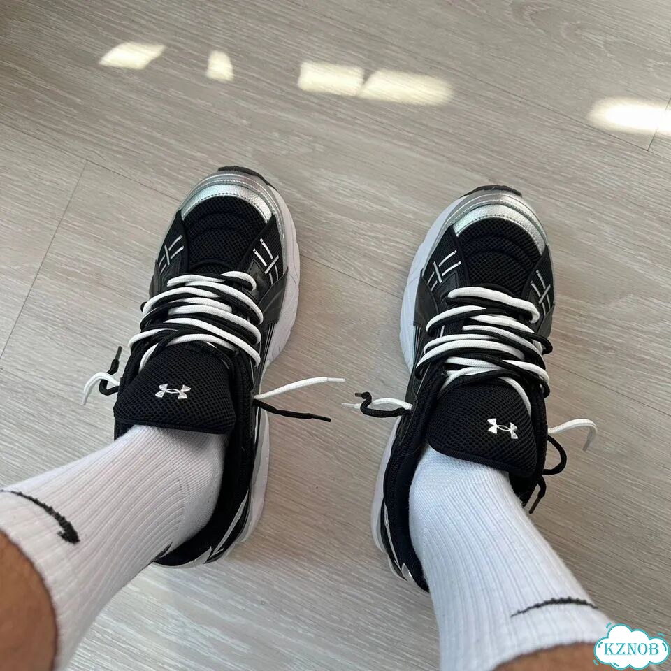 Кроссовки Under Armour US Sola фото 3