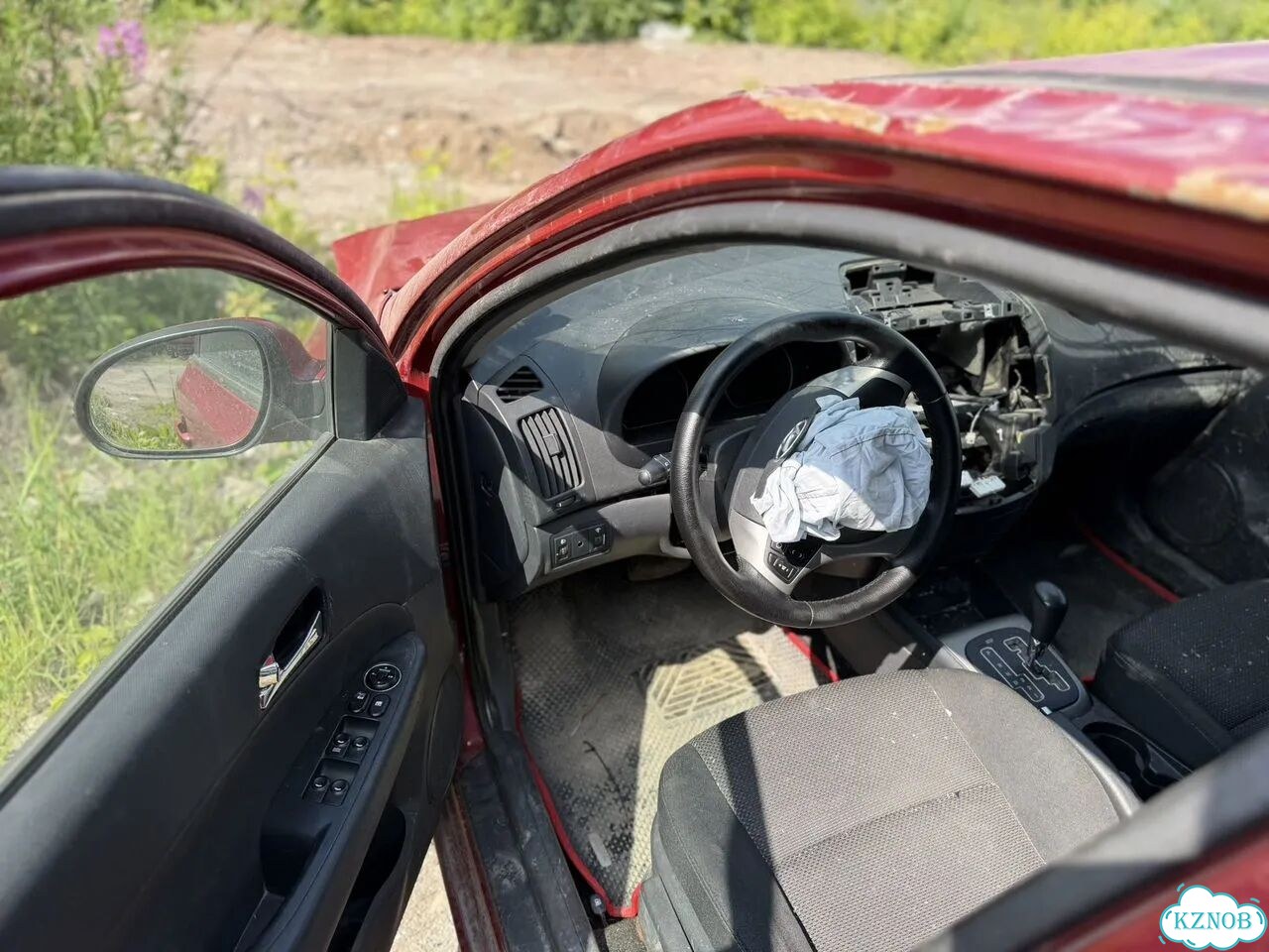 Hyundai i30 1.6 AT, 2011, битый, 160 000 км фото 10