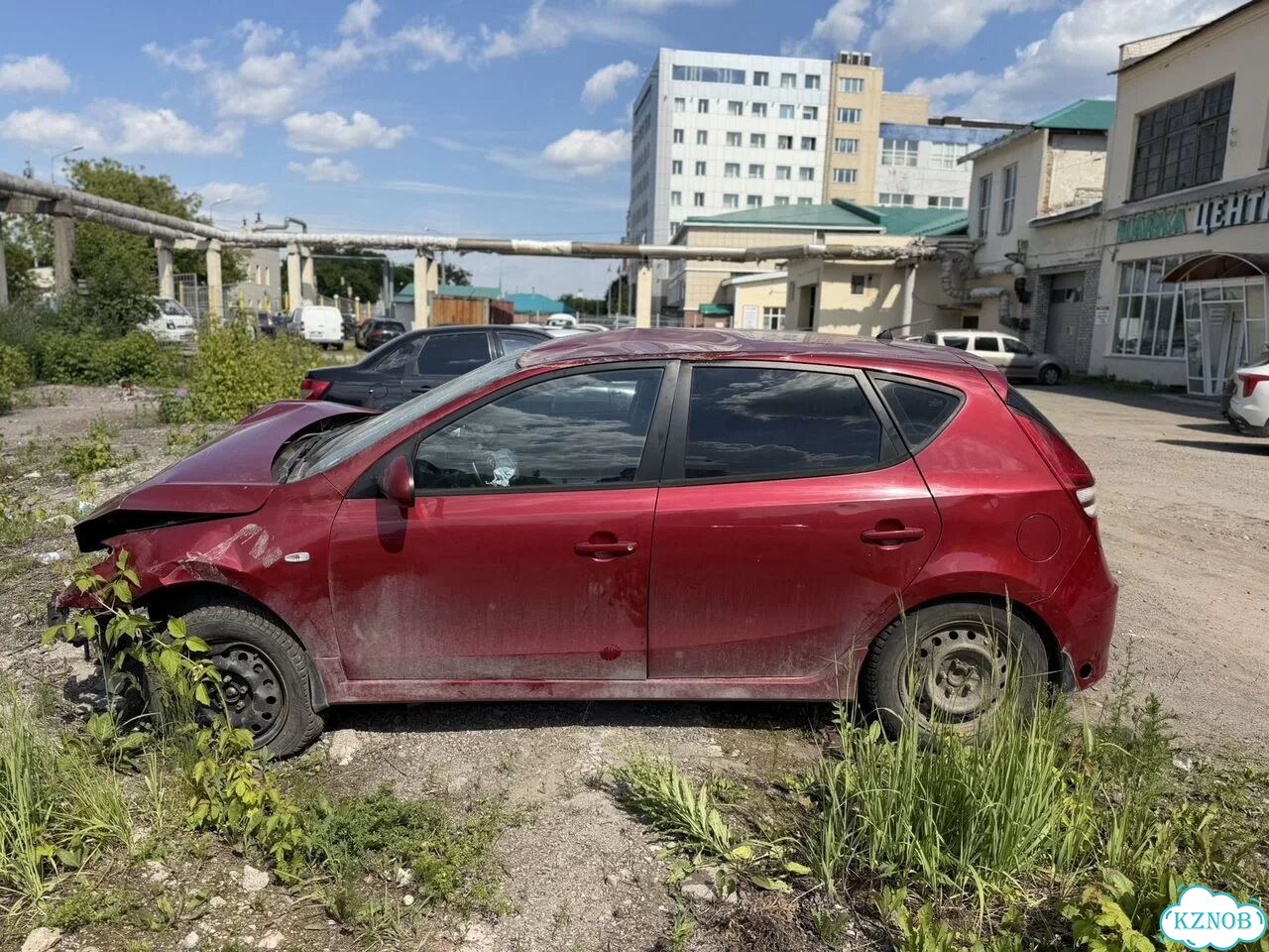 Hyundai i30 1.6 AT, 2011, битый, 160 000 км фото 2