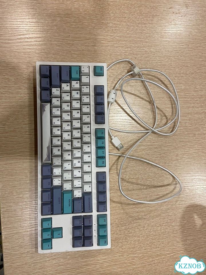 Red square keyrox tkl classic pro 2 фото 1