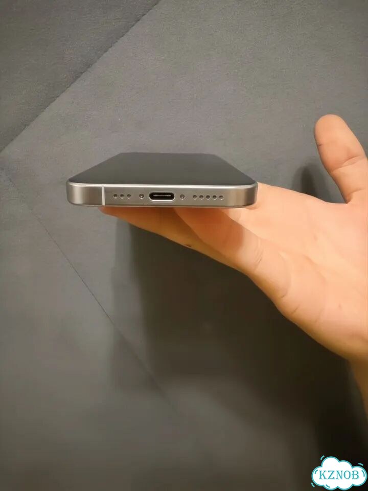 iPhone 15 Pro, 128 ГБ, 1 SIM фото 3