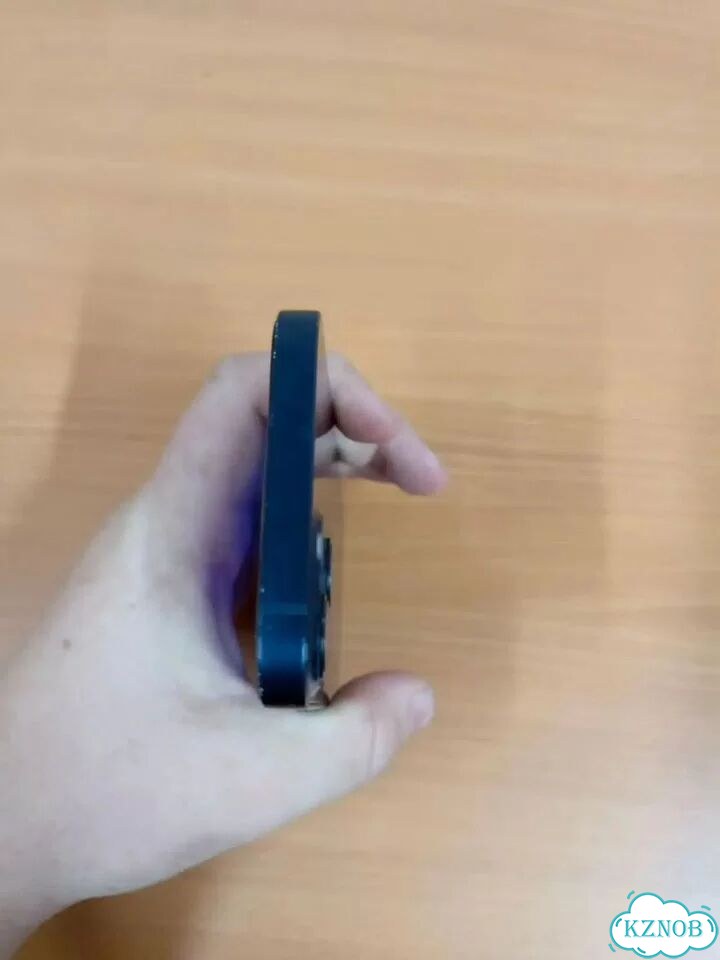iPhone 13, 128 ГБ, SIM + eSIM фото 5