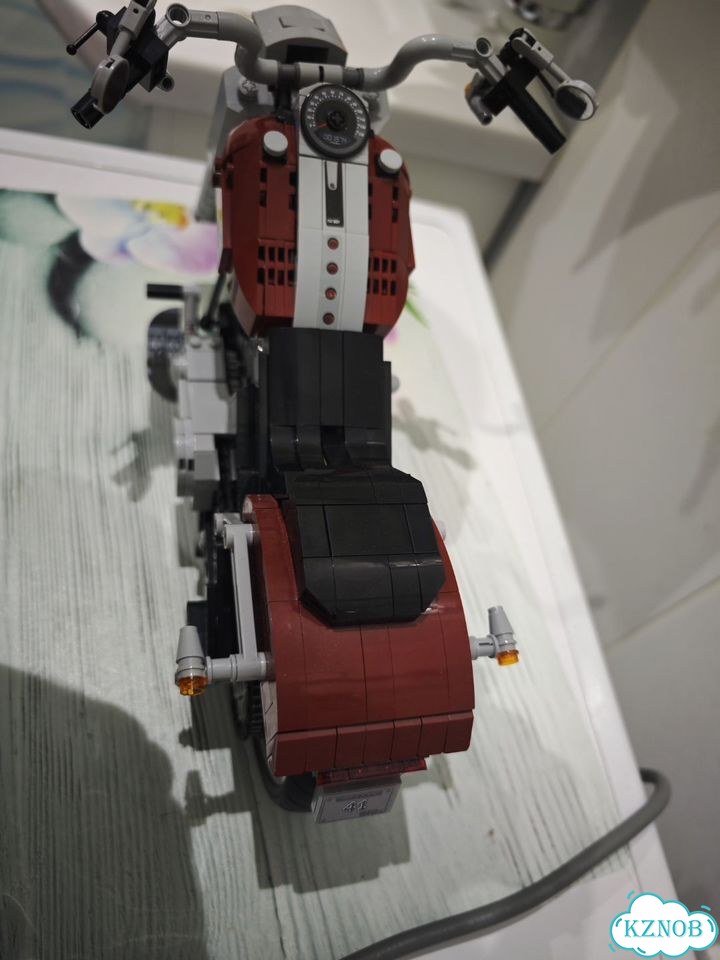 Lego Creator 10269 Harley-Davidson Fat Boy фото 4