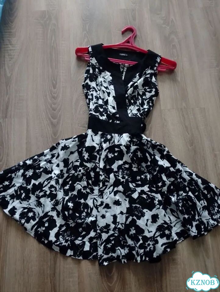 Платье женское р.42 фото 1