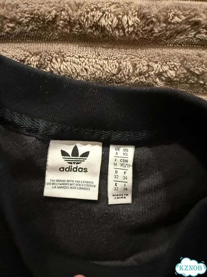 Свитшот adidas велюровый фото 4