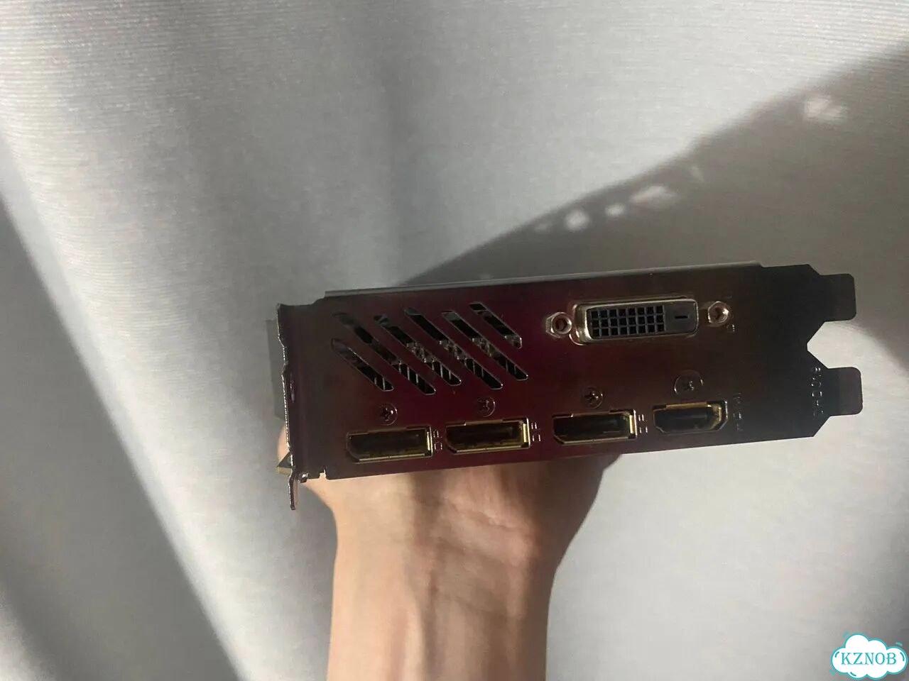 Видеокарта rx580 gigabyte фото 4