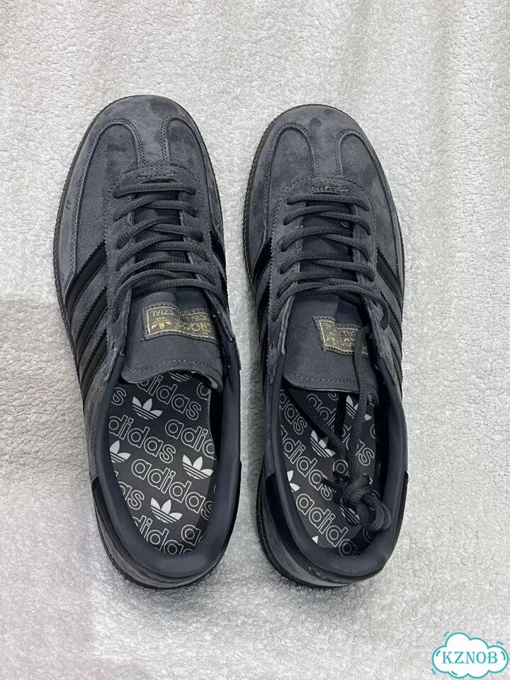 Оригинальные кроссовки adidas фото 2