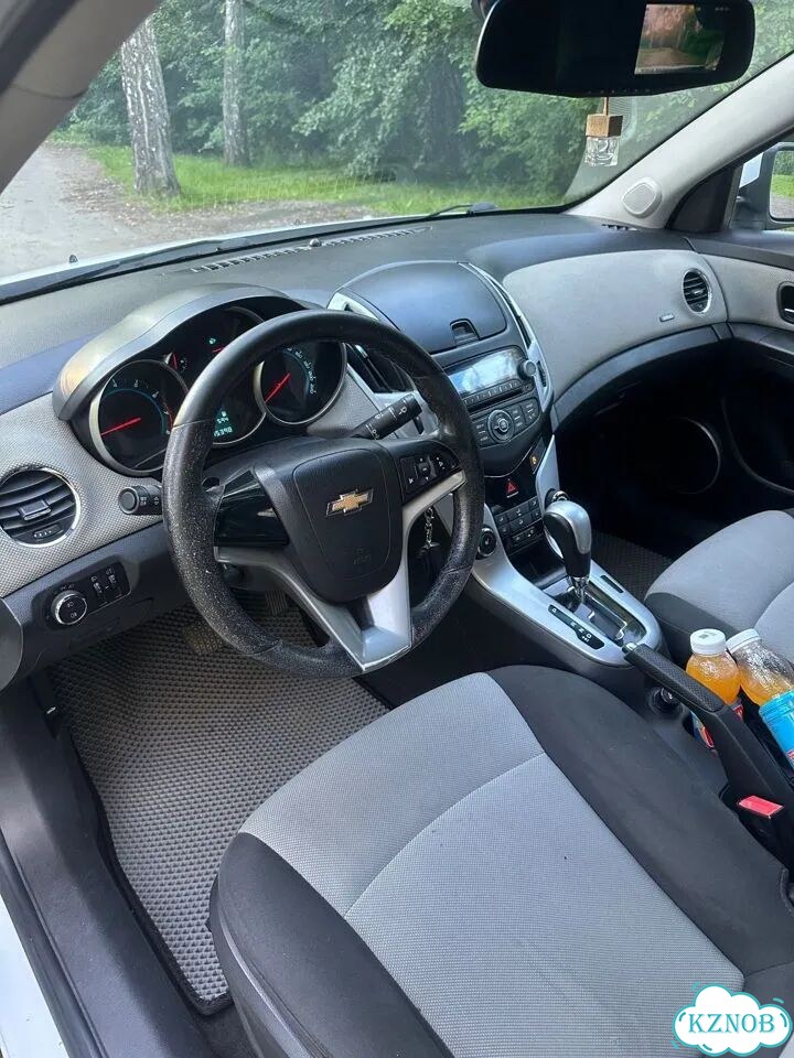 Chevrolet Cruze 1.8 AT, 2012, 195 500 км фото 11