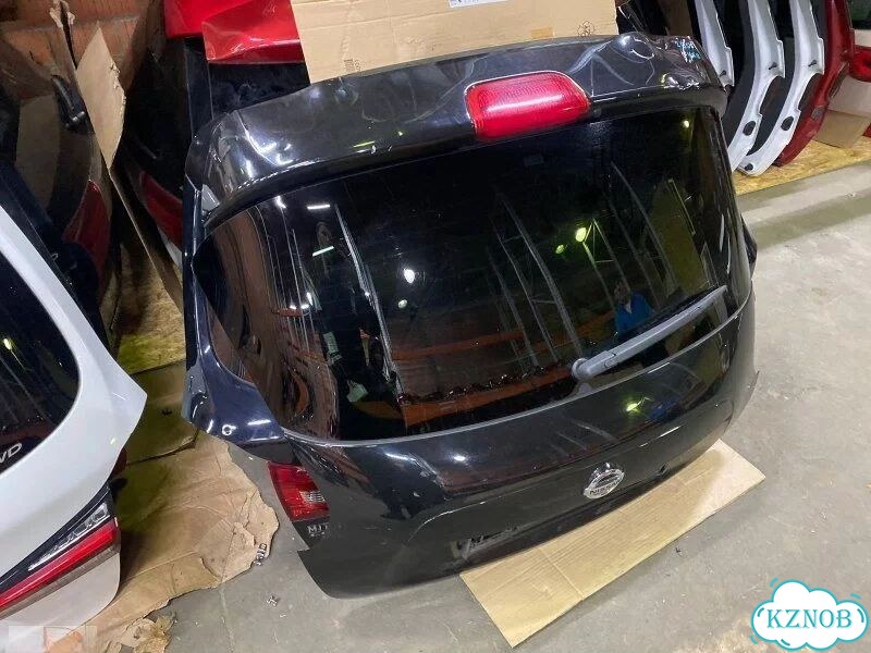 Nissan Juke F15 крышка багажника бу фото 1