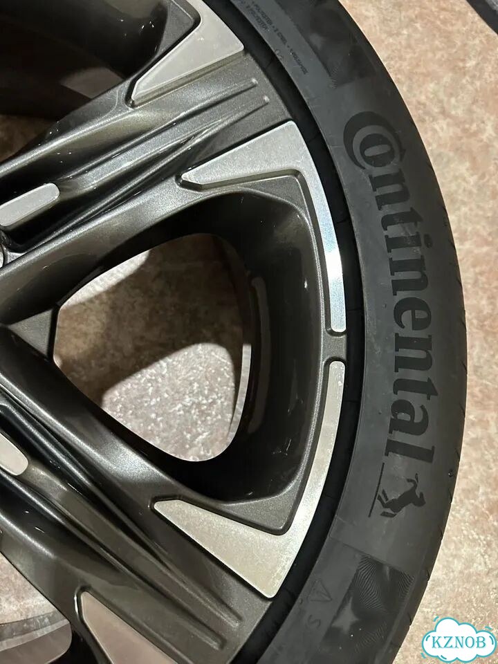Continental ContiPremiumContact 6 235/45 R18 98H фото 3