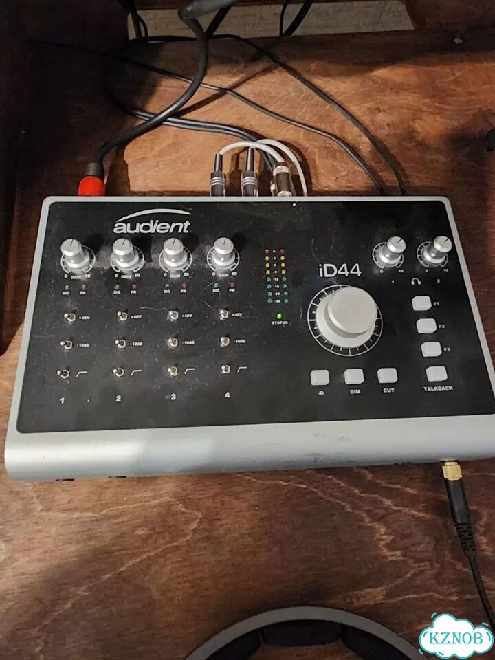 Audient id44 фото 1