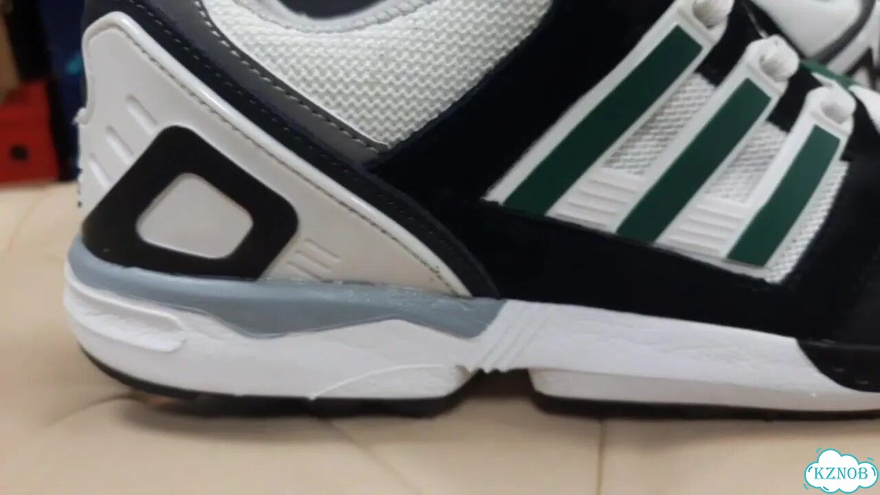 Кроссовки мужские Adidas torsion фото 1