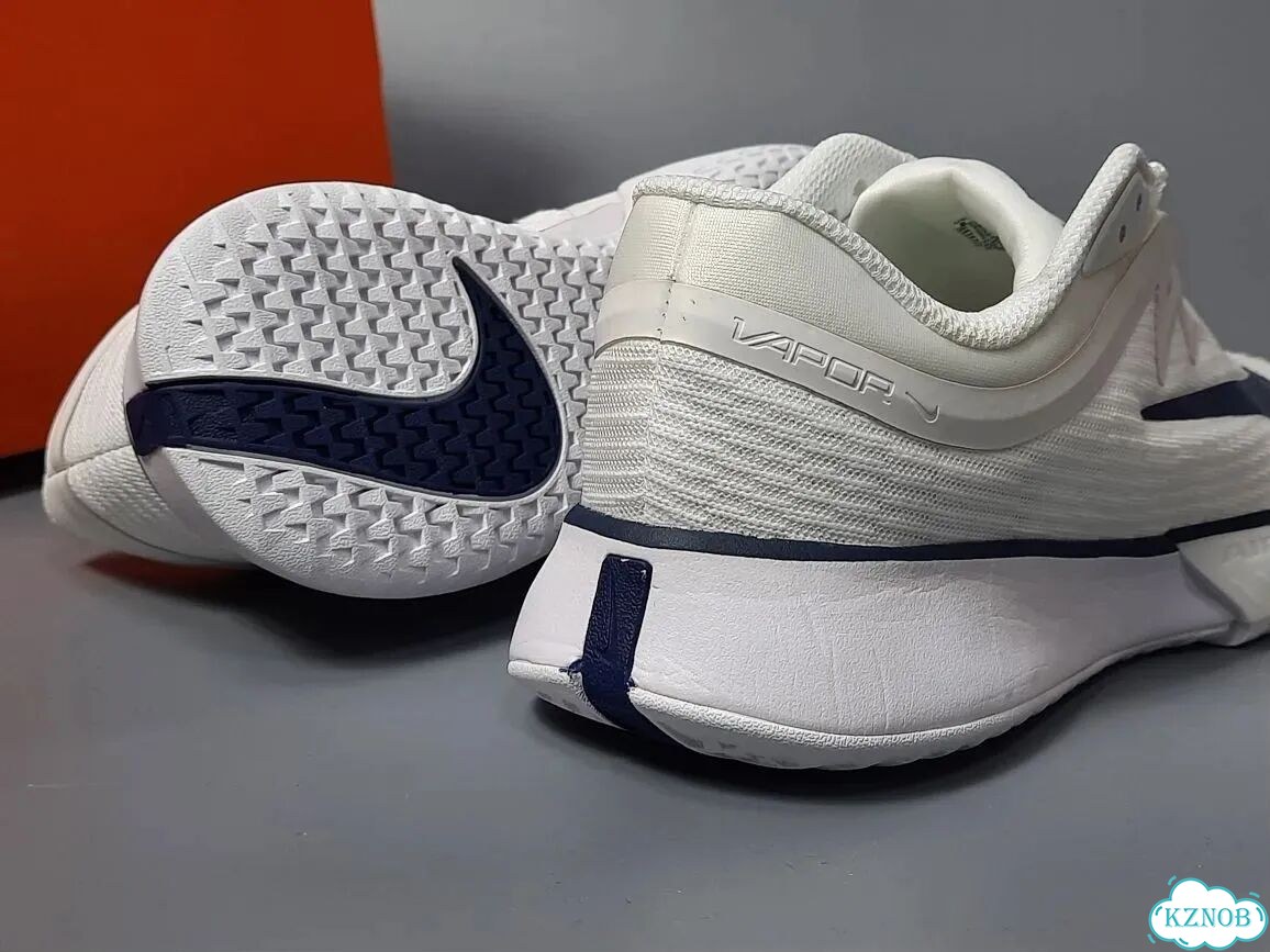Кроссовки для падел и тенниса Nike Zoom Vapor Pro3 фото 1