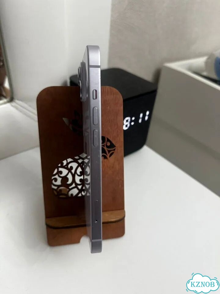 iPhone 14, 128 ГБ, SIM + eSIM фото 2