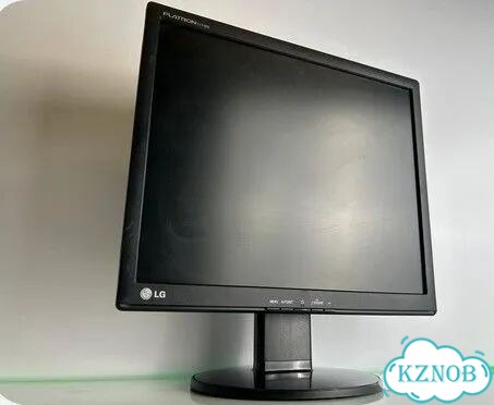 Монитор для компьютера LG 17 фото 1