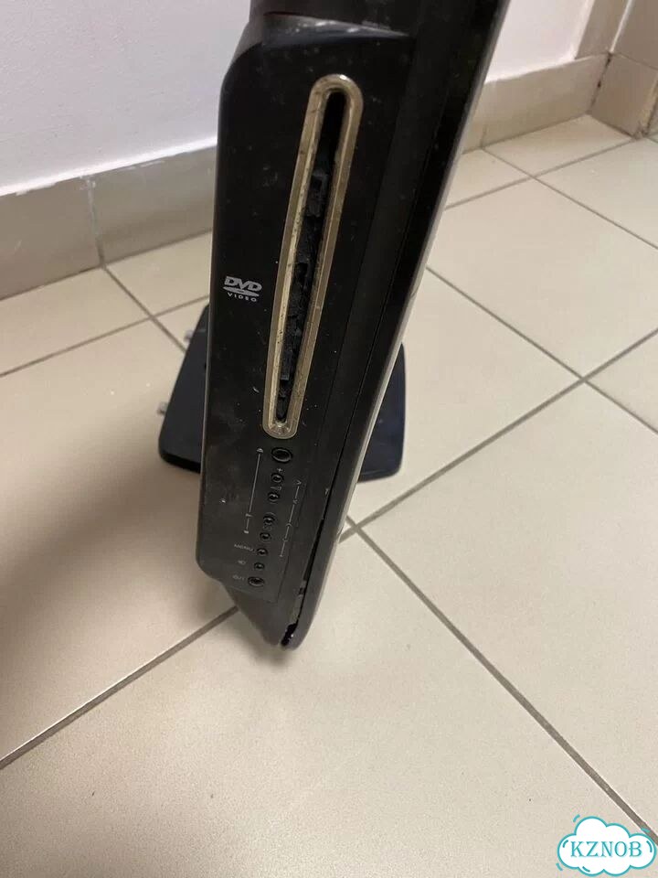 Телевизор toshiba 22clDT2 с DVD фото 6
