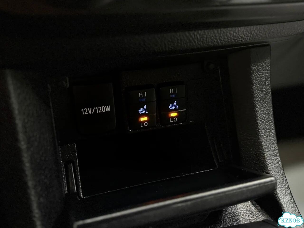 Toyota Corolla 1.6 CVT, 2014, 142 611 км фото 16