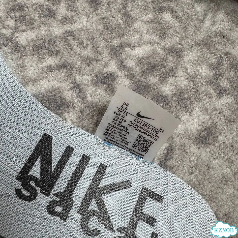 Кроссовки Nike Sacai фото 10
