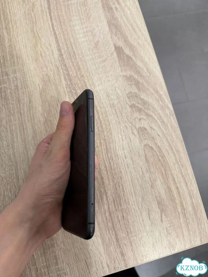 iPhone 11, 64 ГБ, SIM + eSIM фото 4