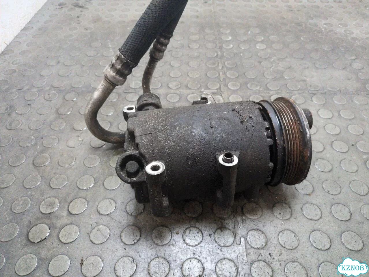Компрессор кондиционера Ford Focus 2 фото 3