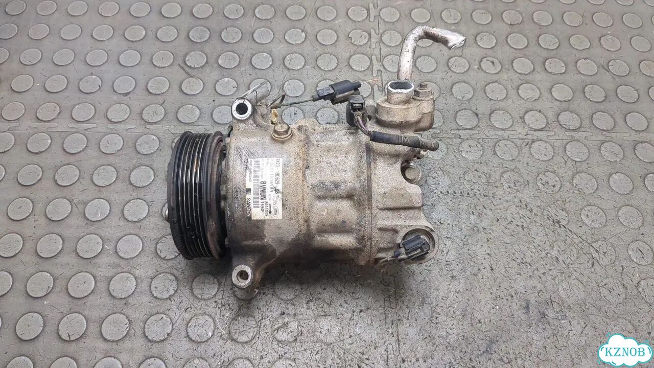 Компрессор кондиционера Land Rover Discovery 4 фото 1