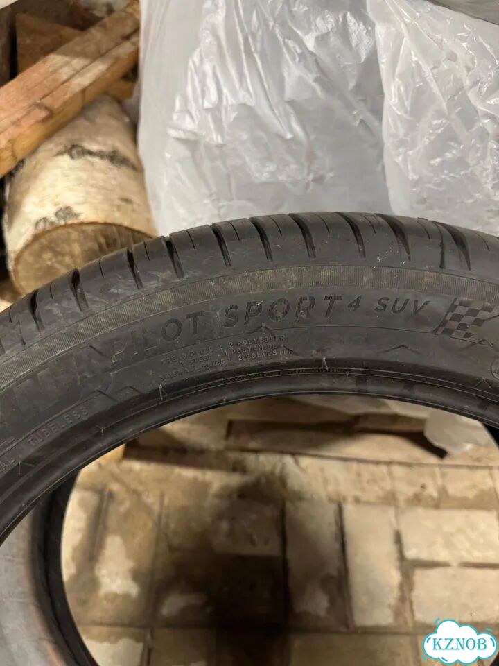 MICHELIN Pilot Sport 4 SUV 275/40 R20 106Y фото 1