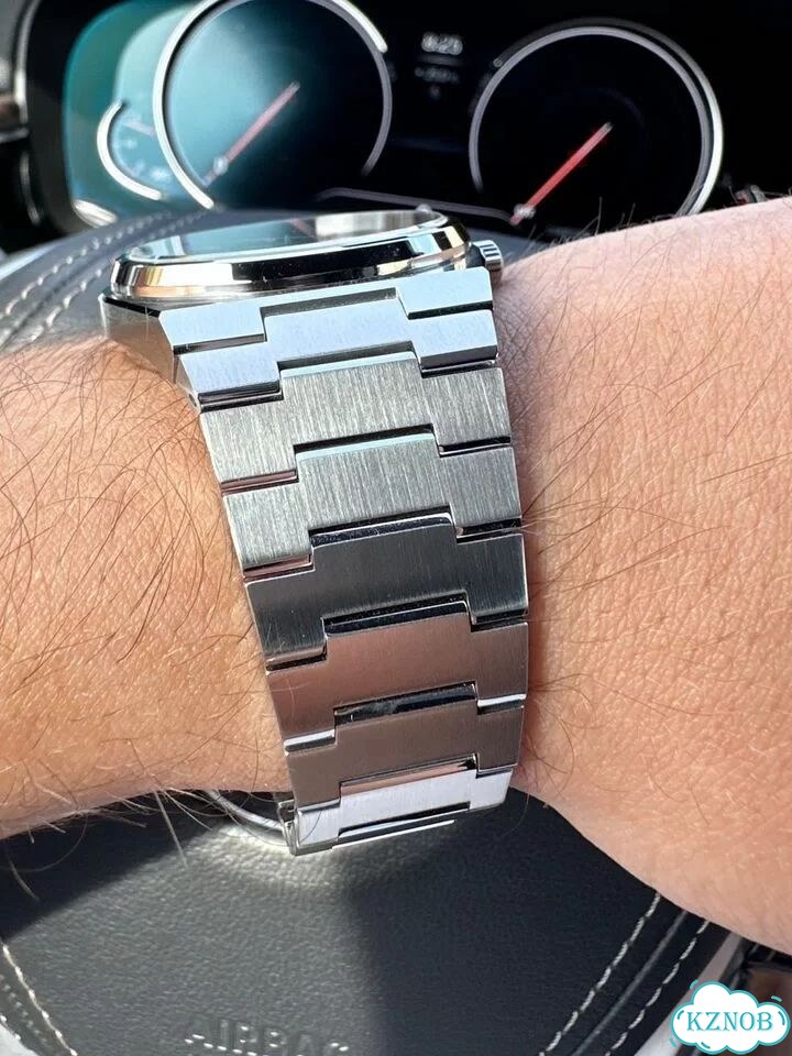 Часы Tissot PRX Powermatic 80. Оригинал фото 2