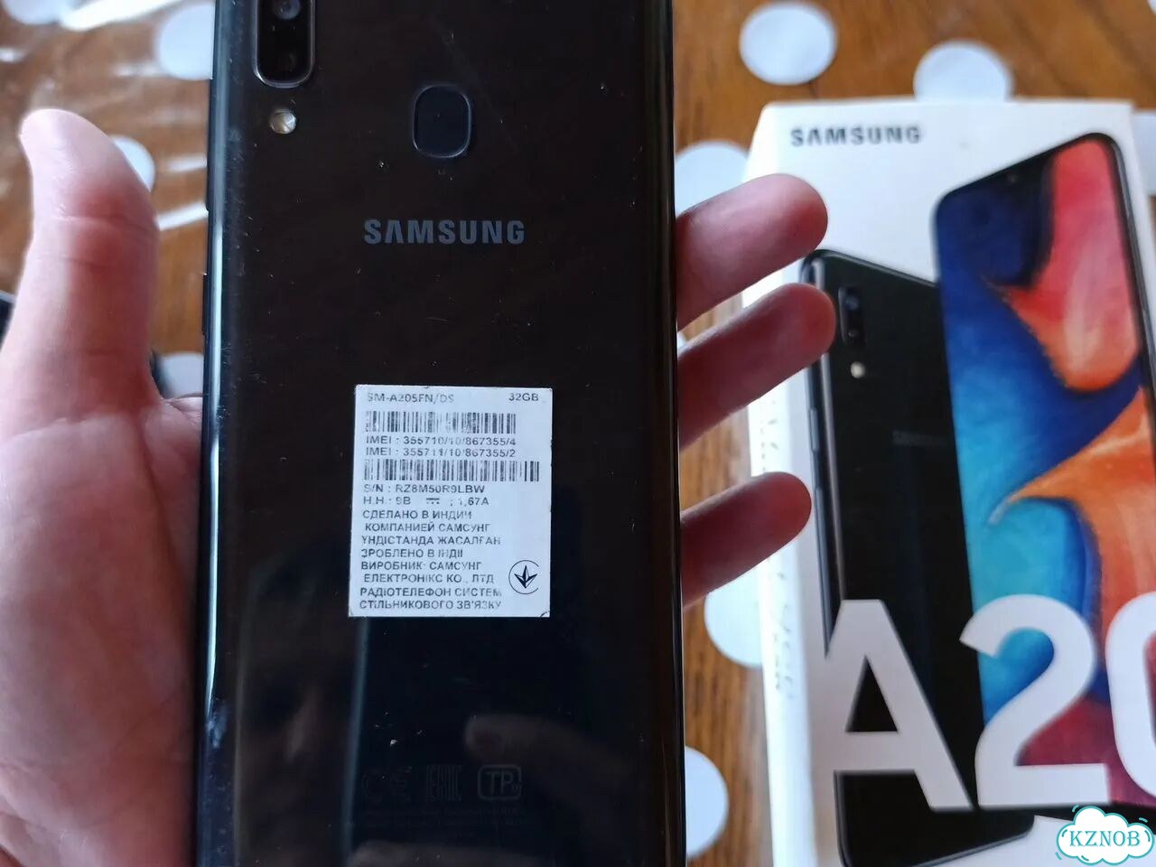 Samsung Galaxy A20, 3/32 ГБ, 2 SIM фото 3