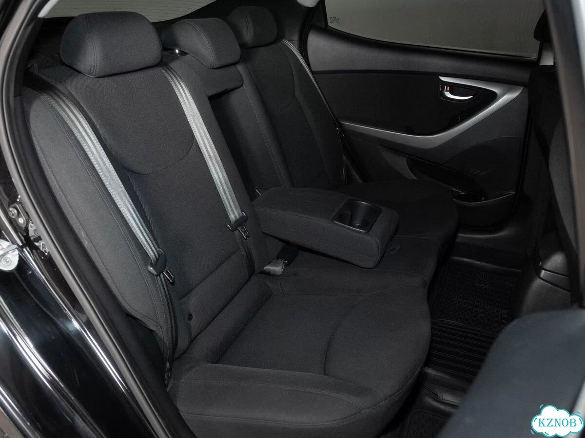 Hyundai Elantra 1.8 AT, 2014, 145 200 км фото 8