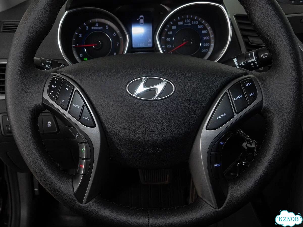 Hyundai Elantra 1.8 AT, 2014, 145 200 км фото 9
