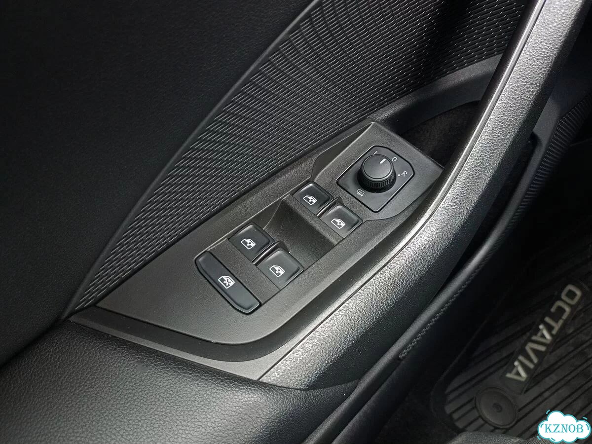 Skoda Octavia 1.6 AT, 2021, 82 692 км фото 9