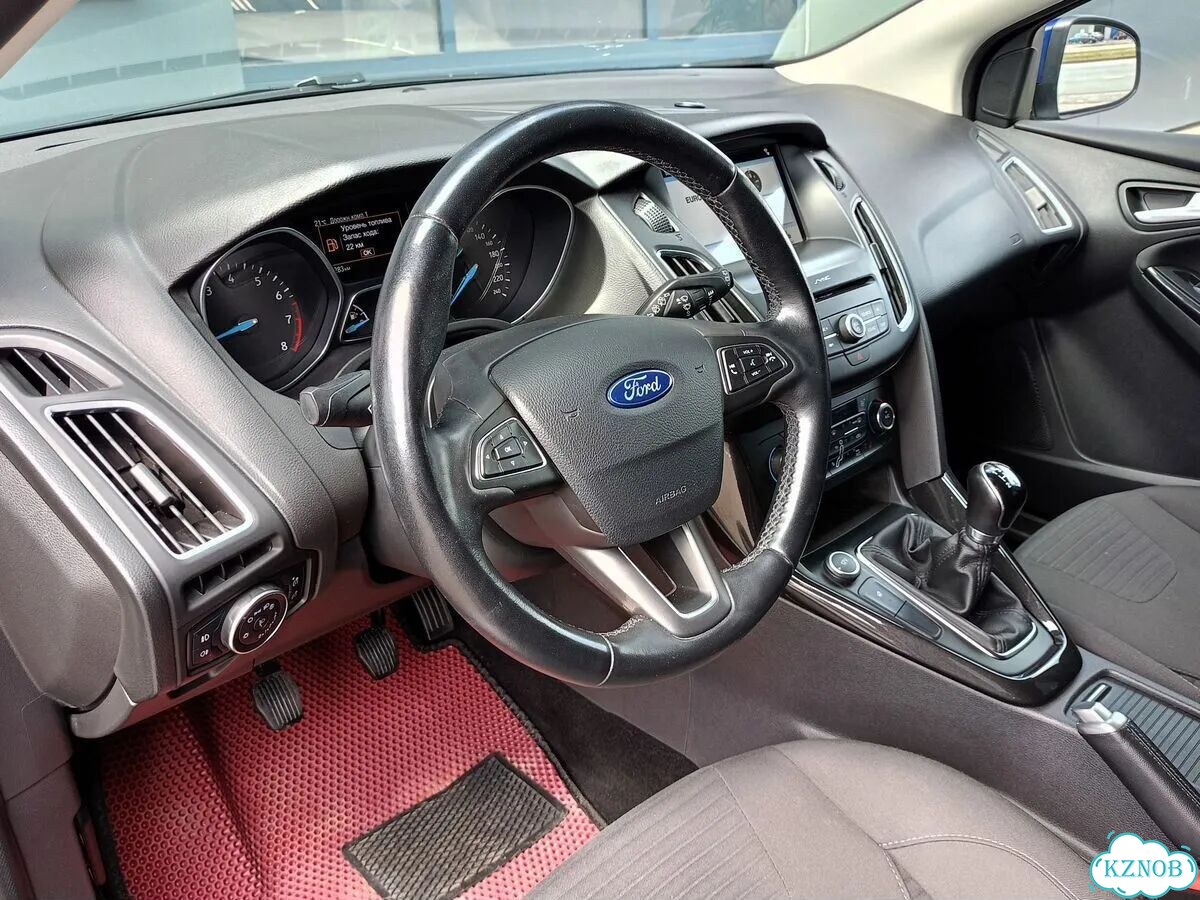 Ford Focus 1.6 MT, 2017, 115 600 км фото 5