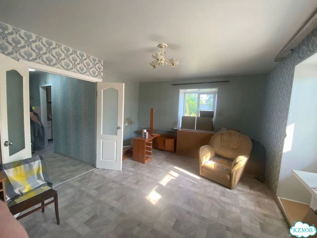 1-к. квартира, 38 м², 1/2 эт. фото 2