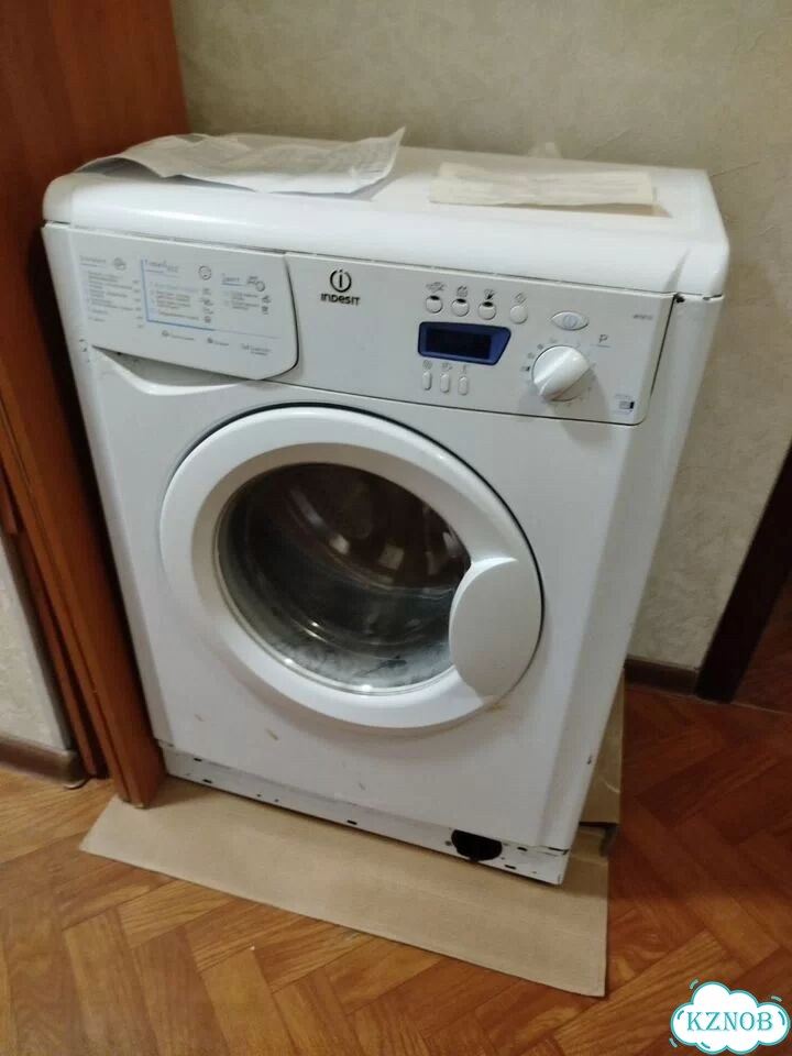 Стиральная машина indesit на запчасти фото 1