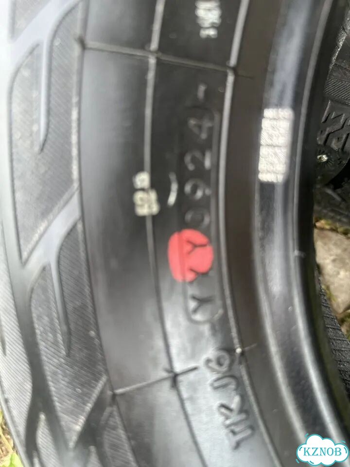 Yokohama Ice Guard Stud IG55 185/70 R14 92T фото 3