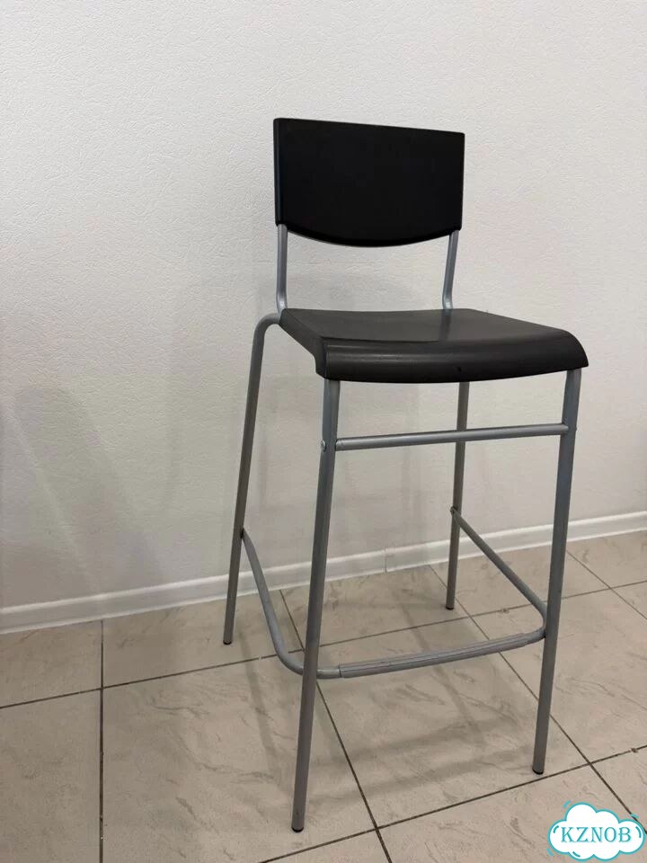Барный стул IKEA фото 1