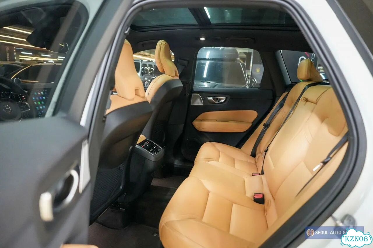 Volvo XC60 2.0 AT, 2023, 29 898 км фото 11