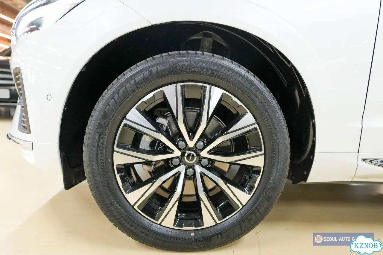 Volvo XC60 2.0 AT, 2023, 29 898 км фото 6