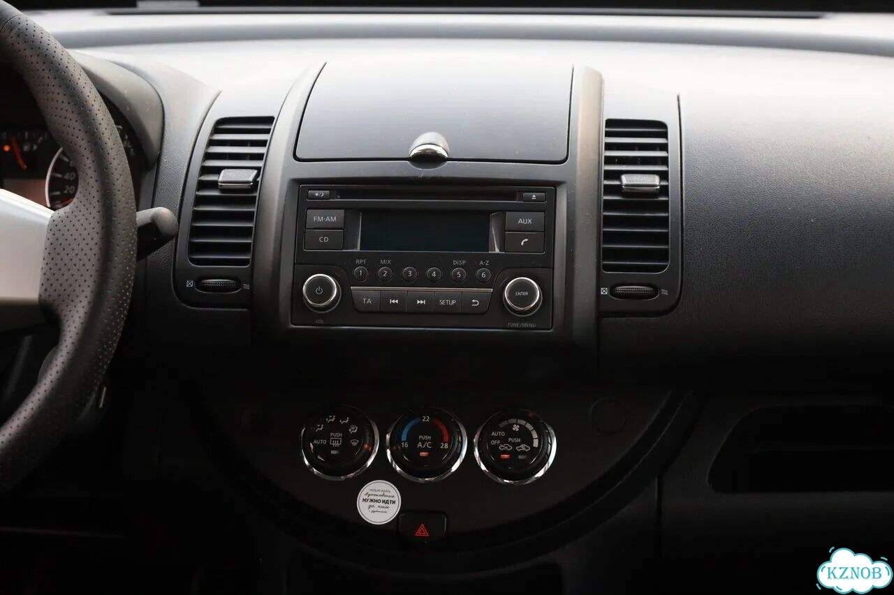 Nissan Note 1.4 MT, 2012, 250 217 км фото 11