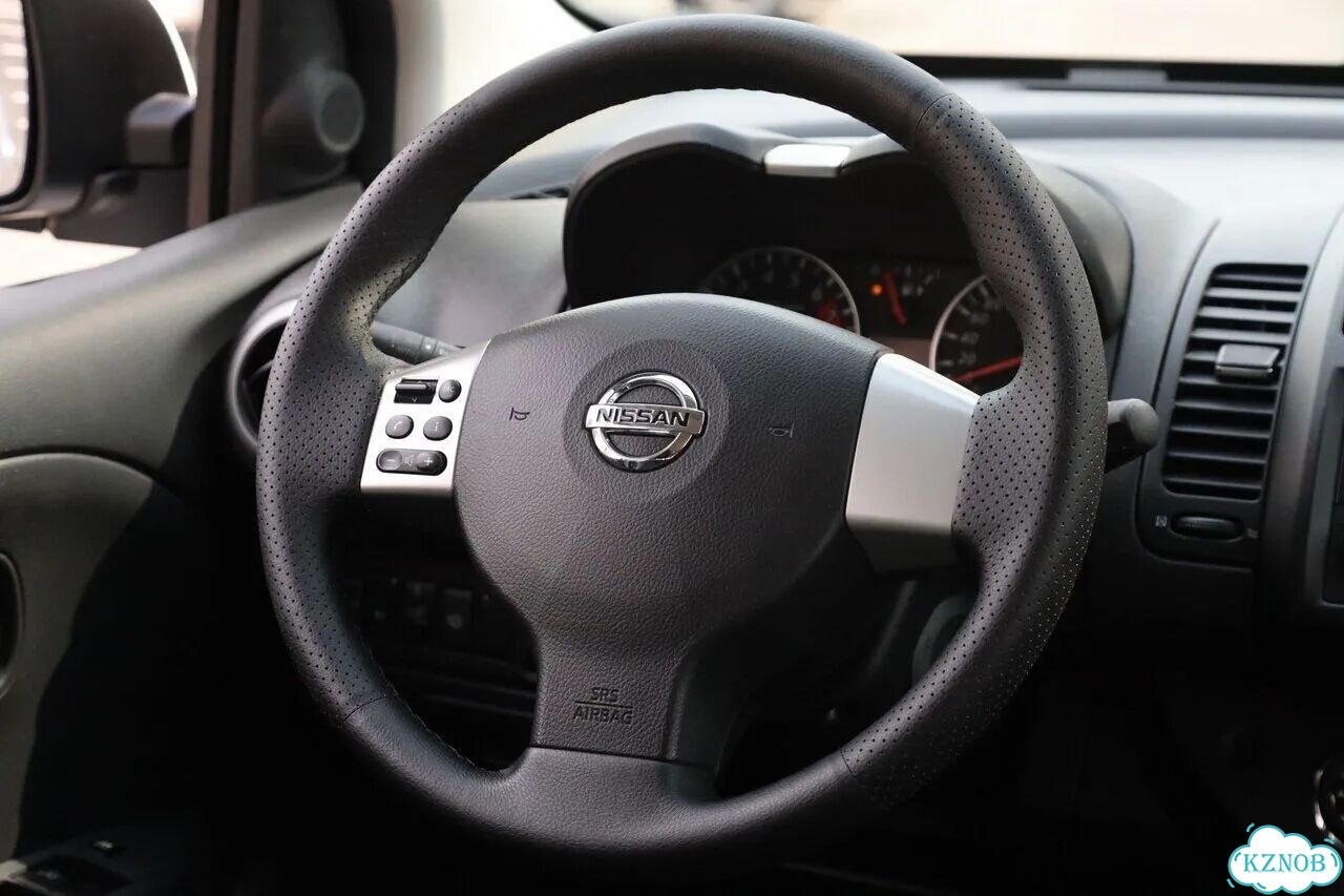 Nissan Note 1.4 MT, 2012, 250 217 км фото 12