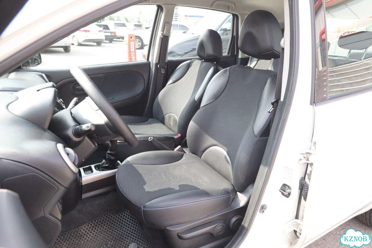 Nissan Note 1.4 MT, 2012, 250 217 км фото 14