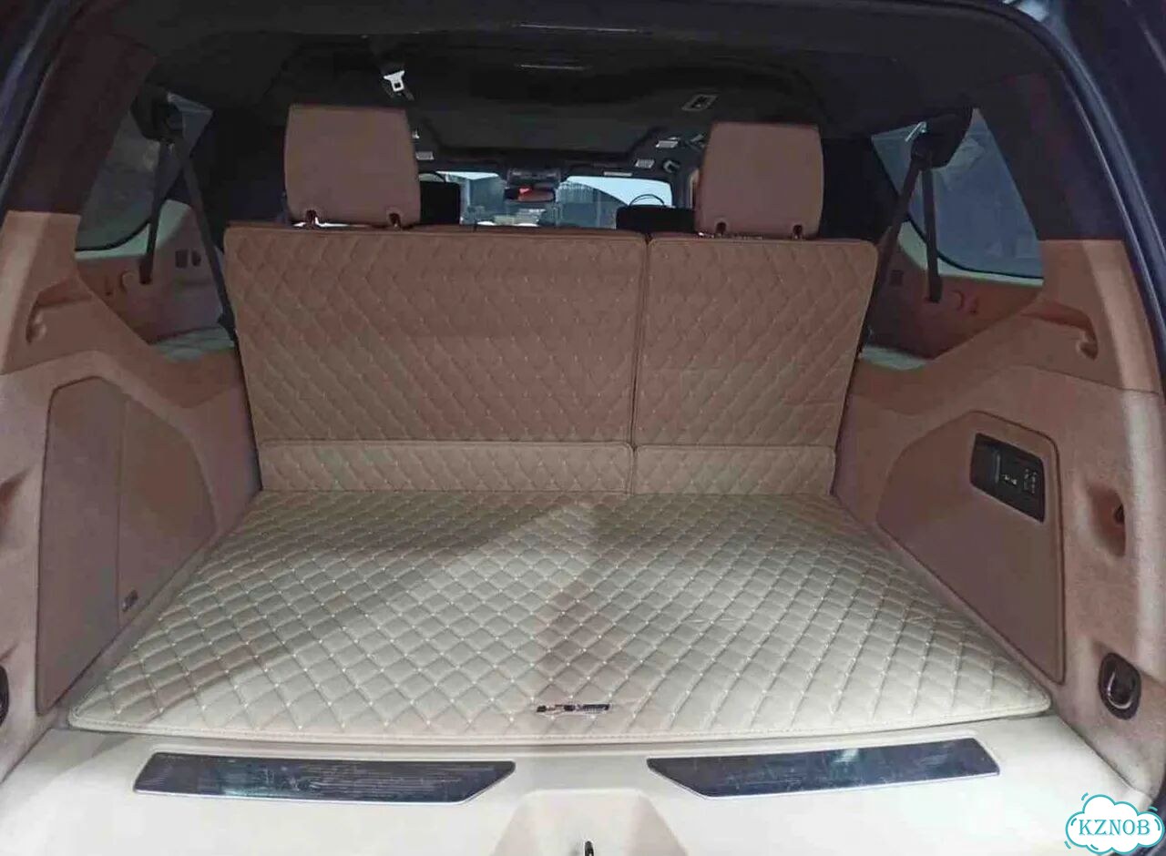 3D коврики в багажник cadillac escalade long фото 1