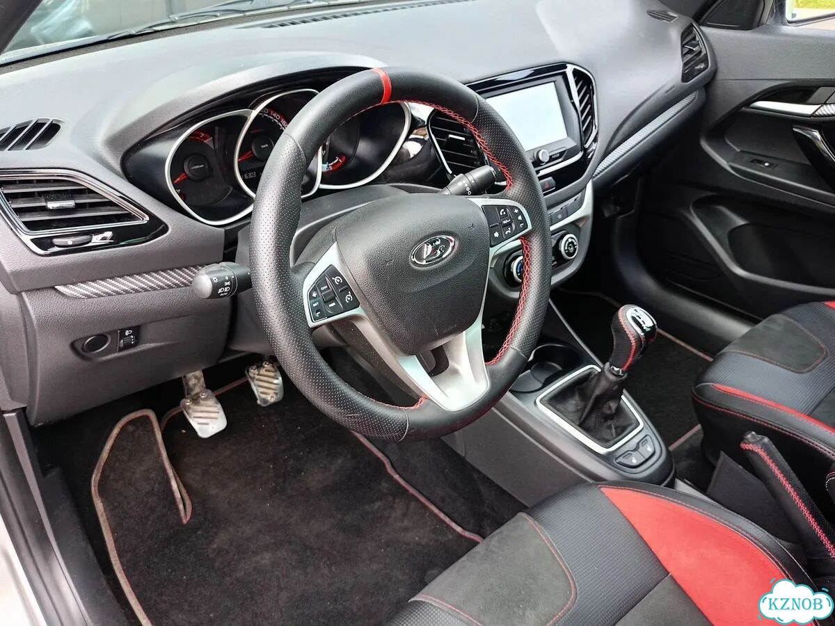 ВАЗ (LADA) Vesta 1.8 MT, 2019, 116 228 км фото 5