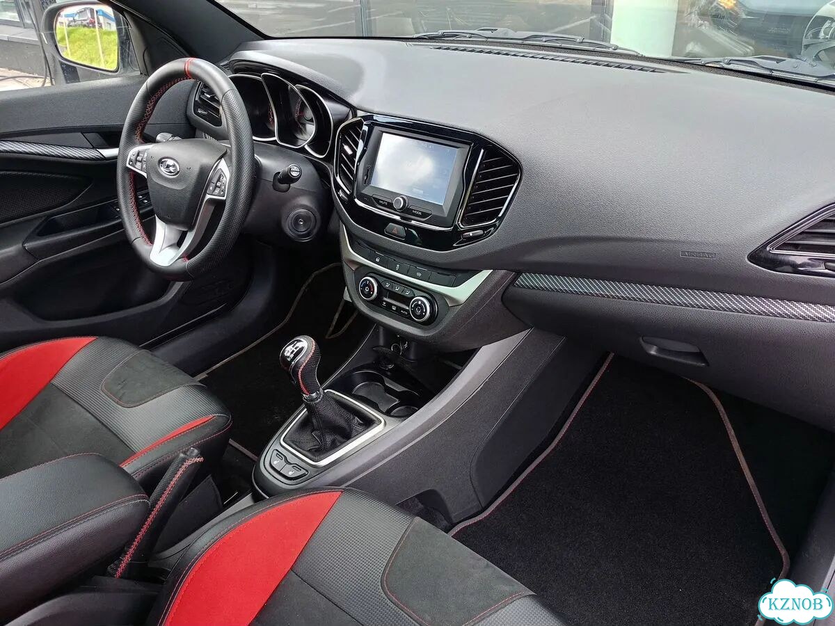 ВАЗ (LADA) Vesta 1.8 MT, 2019, 116 228 км фото 6
