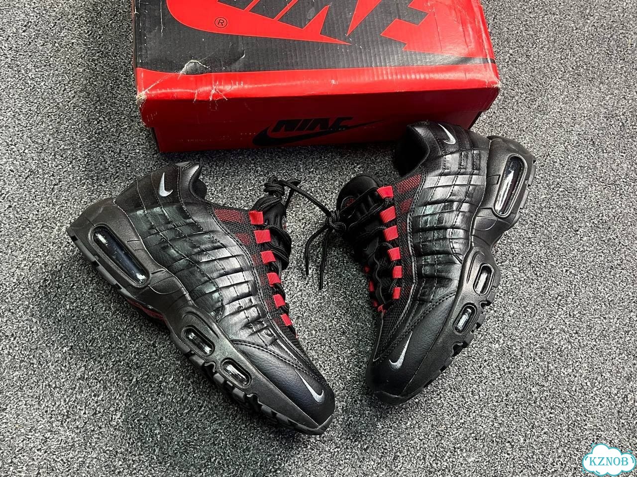 Кроссовки Nike air max 95 черные фото 6