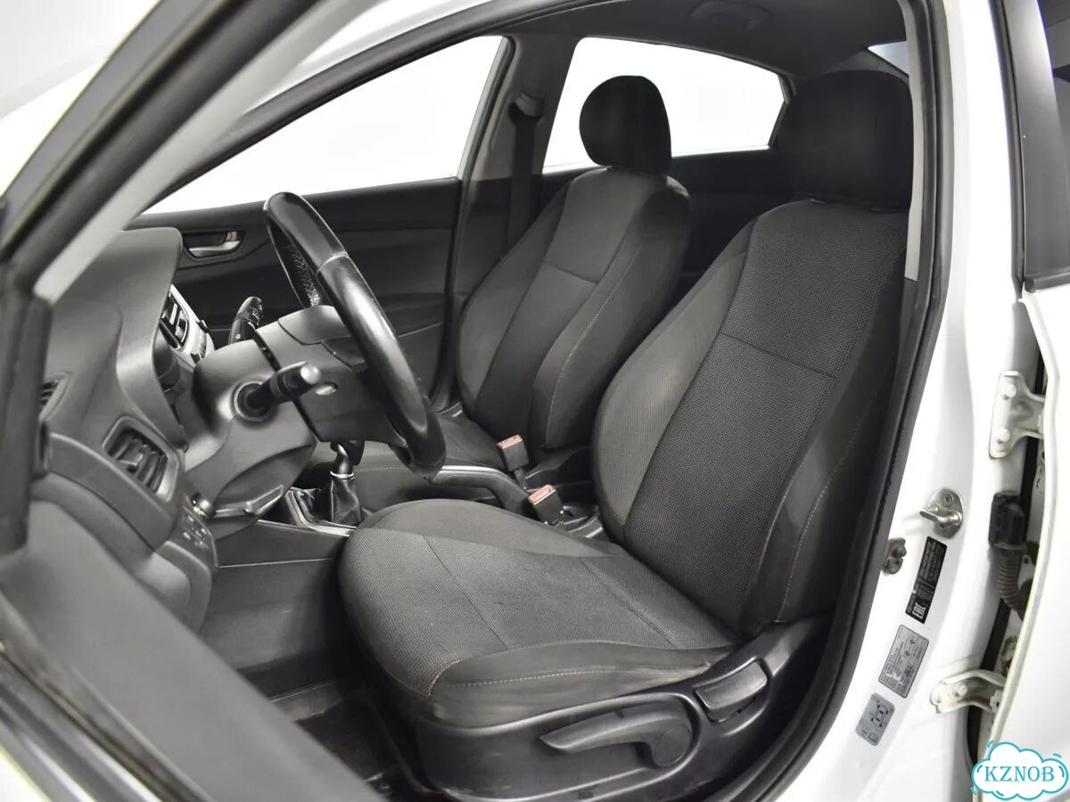 Hyundai Solaris 1.4 MT, 2018, 190 540 км фото 10