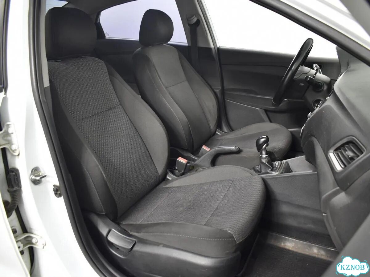 Hyundai Solaris 1.4 MT, 2018, 190 540 км фото 8